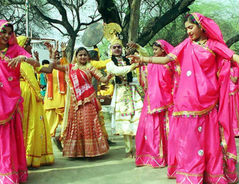Traditional Dress of Madhya Pradesh